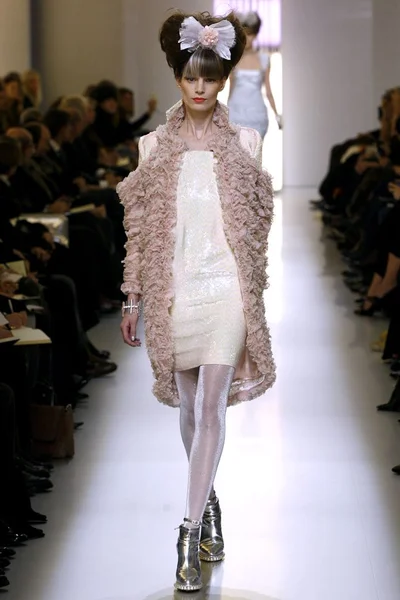 Look 35